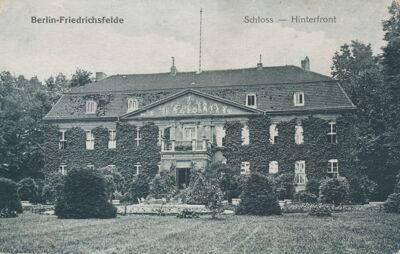 Schloss Friedrichsfelde um 1919